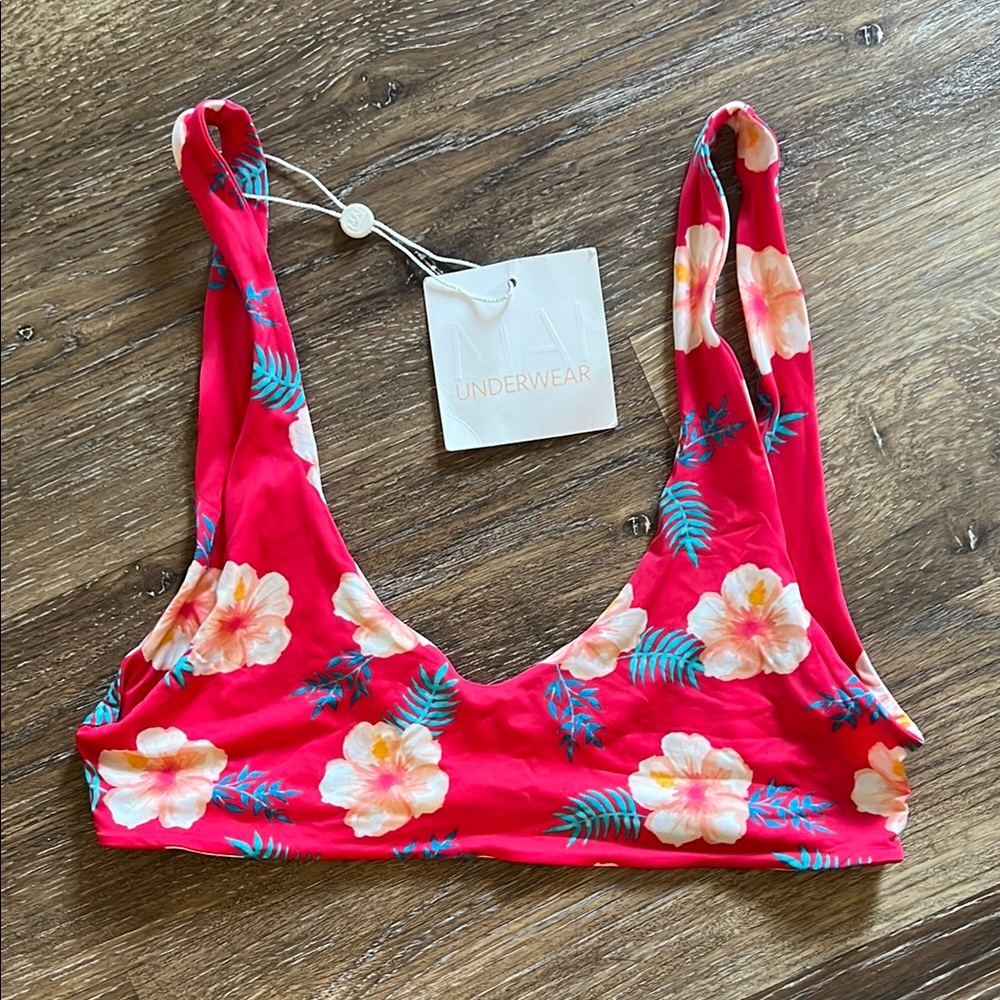 Mai Bonita Bikini Top in aloha